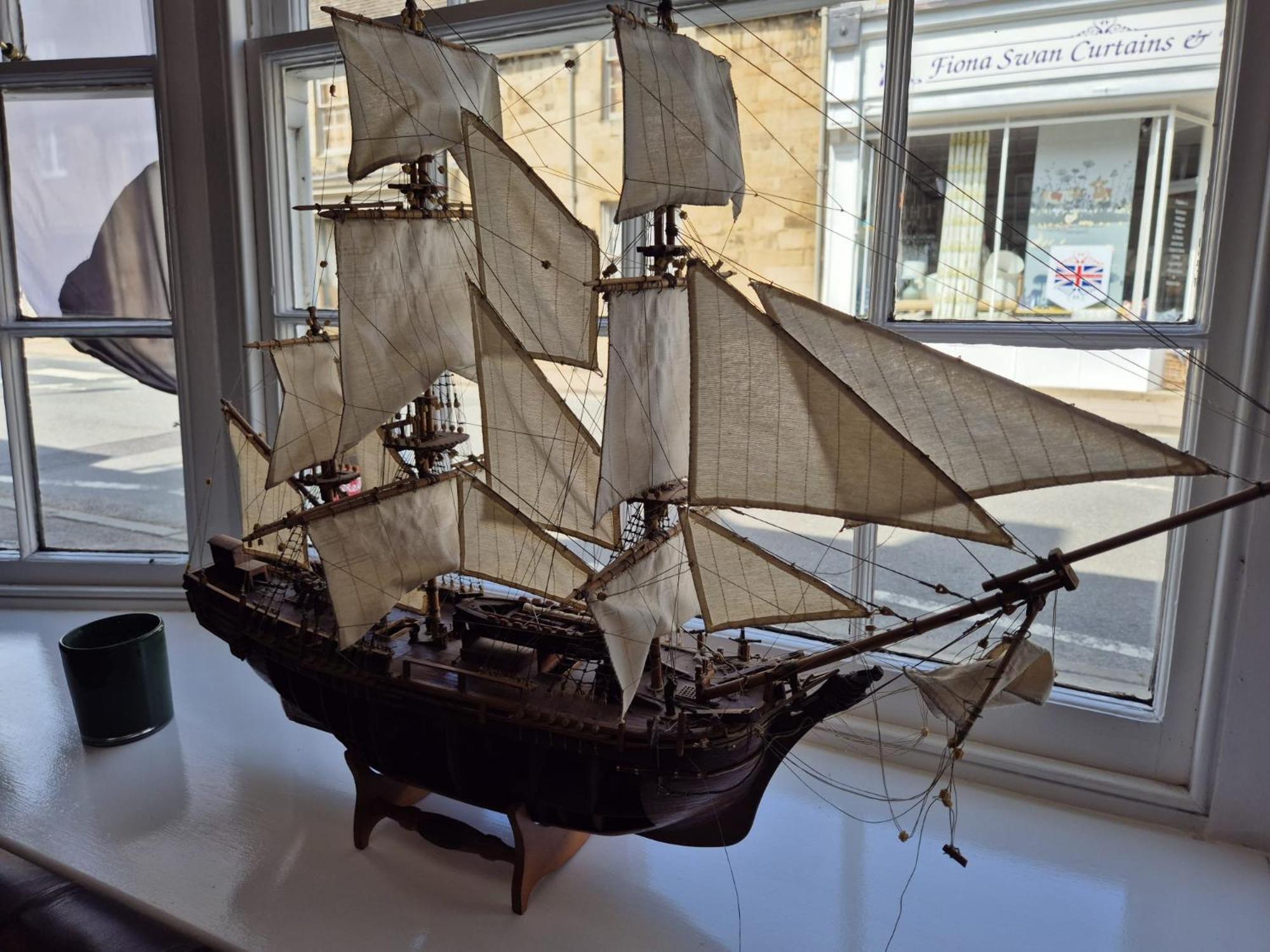 The Ship Inn Oundle Eksteriør bilde